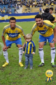 Felipe Garcia (esq.) é jogador fundamental para o Lobão (Foto: Divulgação ECP)