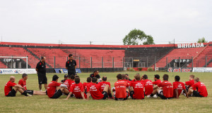 Tempo de preparação no Bento Freitas. Foto: Carlos Insaurriaga