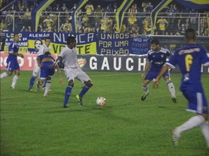 Partida na Boca do Lobo foi bastante disputada (Foto: Renan Moreira - Rede Esportiva)