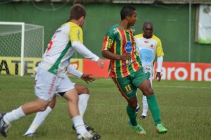 Tricolor volta ao Aldo Dapuzzo (Foto: João Pedro Figueiredo)