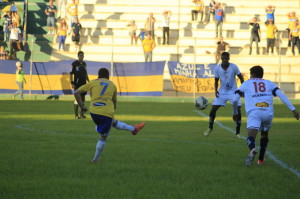 Claytinho, autor do gol contra a Penapolense. (Foto: AI ECP)