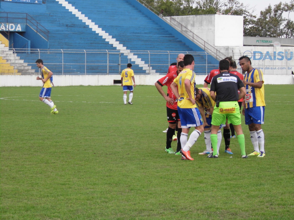 Brasil não tem mais chances de classificar como "melhor eliminado" (Foto: Renan Moreira - Rede Esportiva)