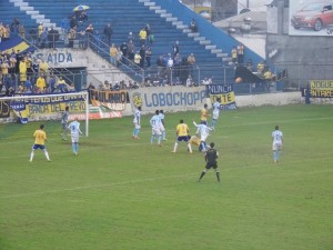 Após derrota contra o Londrina, Pelotas pode entrar na zona de classificação na próxima rodada (Foto: Renan Moreira - Rede Esportiva)