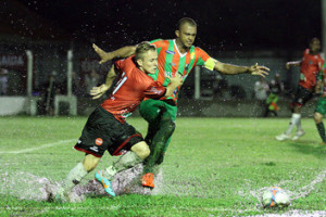 Brasil e São Paulo se enfrentam pela Copa Fernandão (Foto: Italo Santos)