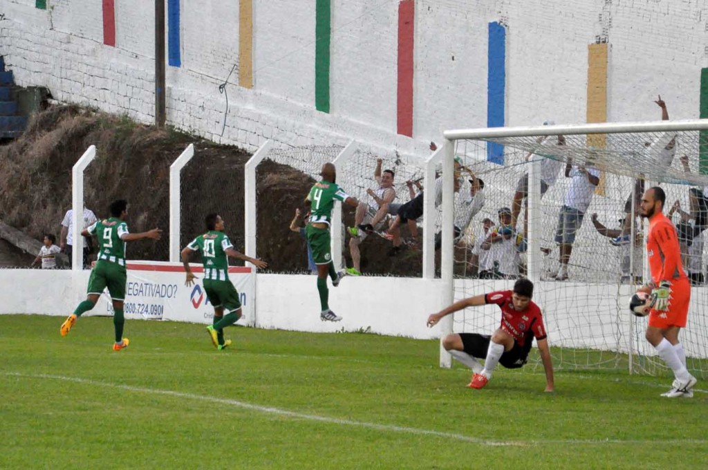 Times já se enfrentaram neste ano pelo torneio da longevidade. (Foto: Arthur Dalegrave)