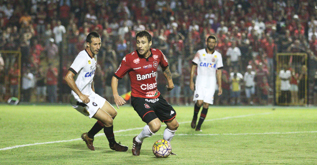 Marcos Paraná marcou o gol xavante na partida de ida (Foto: Jonathan Silva)