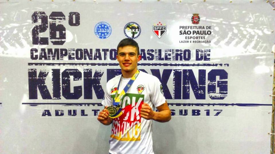 Pedro Teixeira conquista o bicampeonato brasileiro (Foto: reprodução facebook)