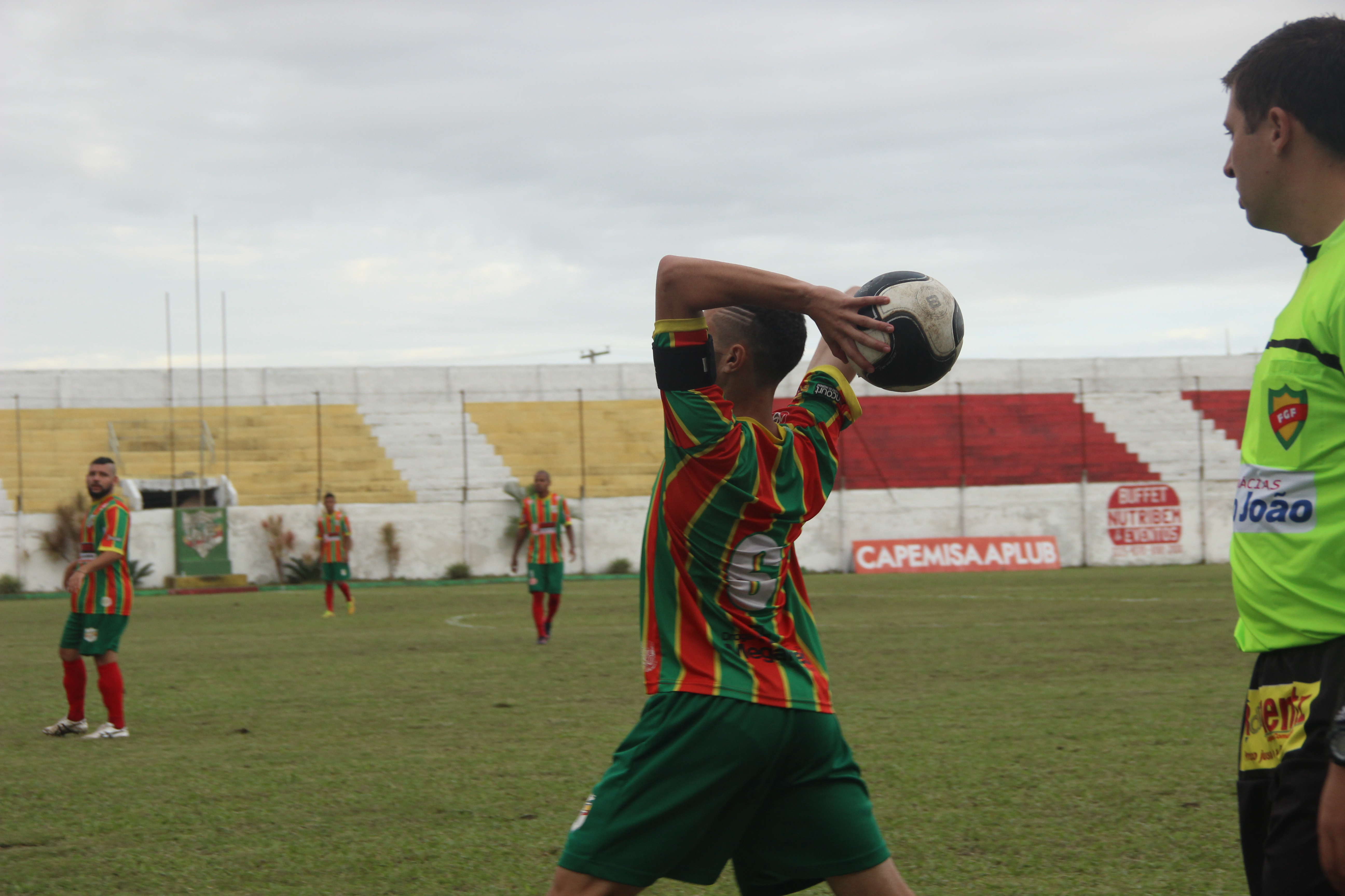 Rudieri está suspenso (Foto: Gustavo Pereira)