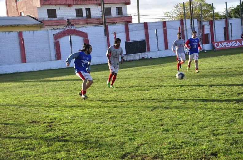 Treino de sexta-feira no Estrela D'Alva (Foto: Antônio Rocha)