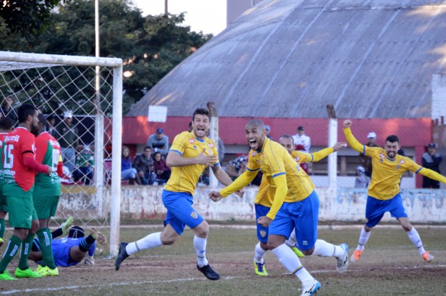 Comemoração do gol da vitória contra o União (Foto: Luis Gustavo Amaral/E.C. Pelotas)