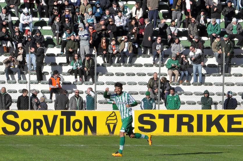 Wallacer fez um gol e deu uma assistência. (Foto: Arthur Dalegrave)