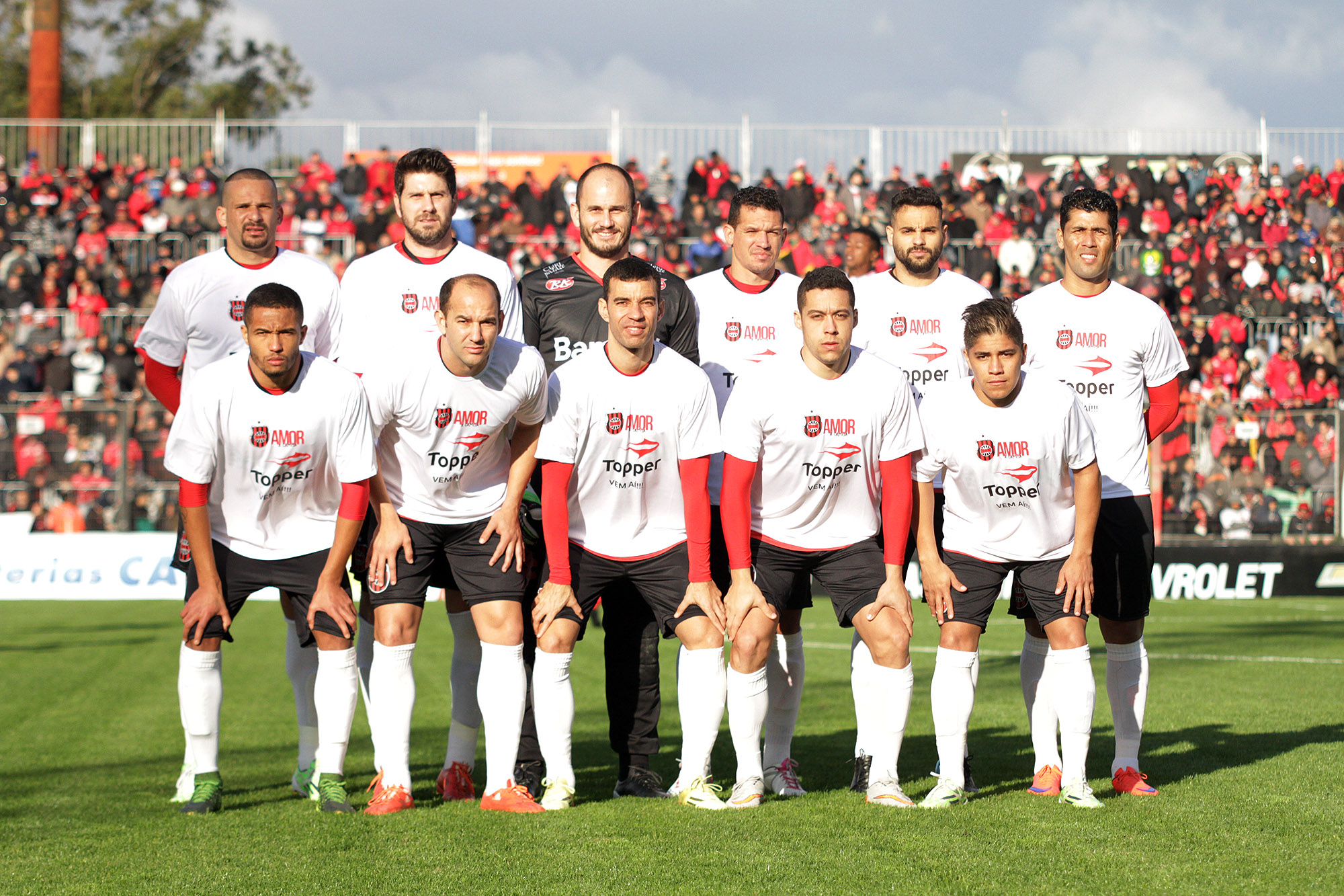 Titulares contra o Vila Nova (Foto: Carlos Insaurriaga/G.E. Brasil)