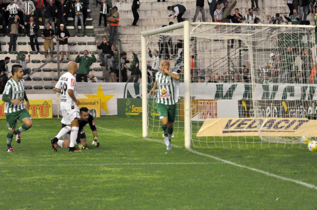 Hugo marcou o gol do Juventude. (Foto: Arthur Dalegrave)