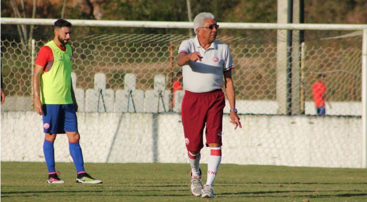 Givanildo já conquistou seis acessos (Foto: Léo Lemos/Náutico)