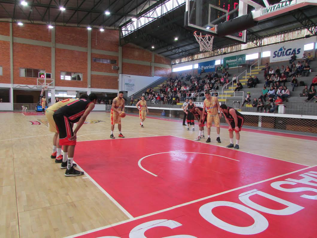 Foto: Fernando Levinski - Assessoria Caxias do Sul Basquete