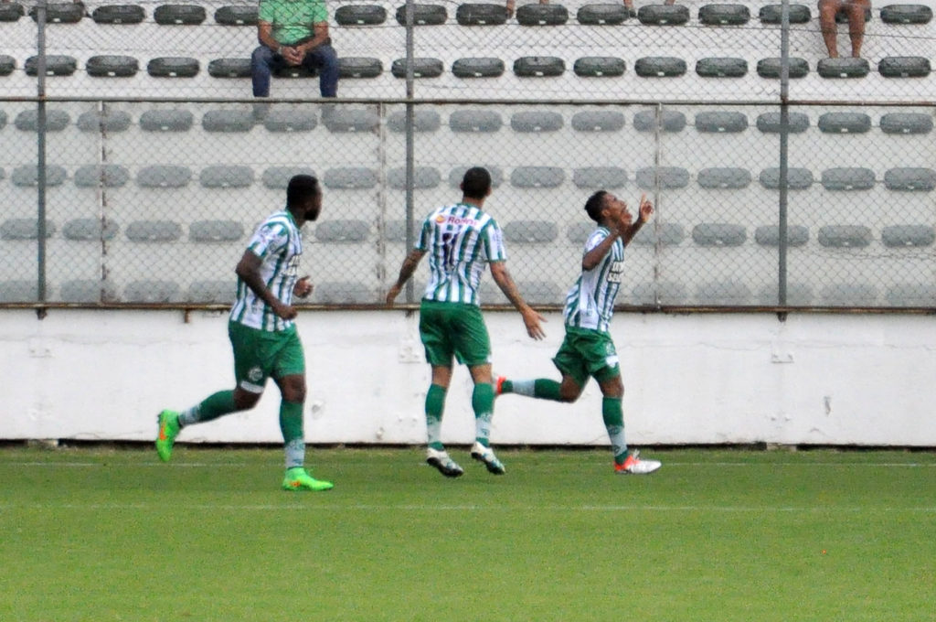 Murilo Costa marcou o primeiro gol dele pelo Juventude (Foto: Arthur Dalegrave)