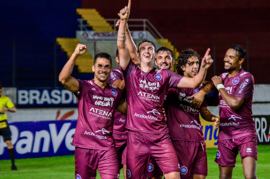 Jean abriu o placar para o Caxias. (Geremias Orlandi/S.E.R. Caxias)